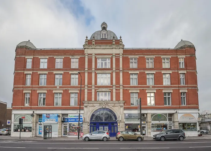 Marlin Apartments Commercial Road - Limehouse London